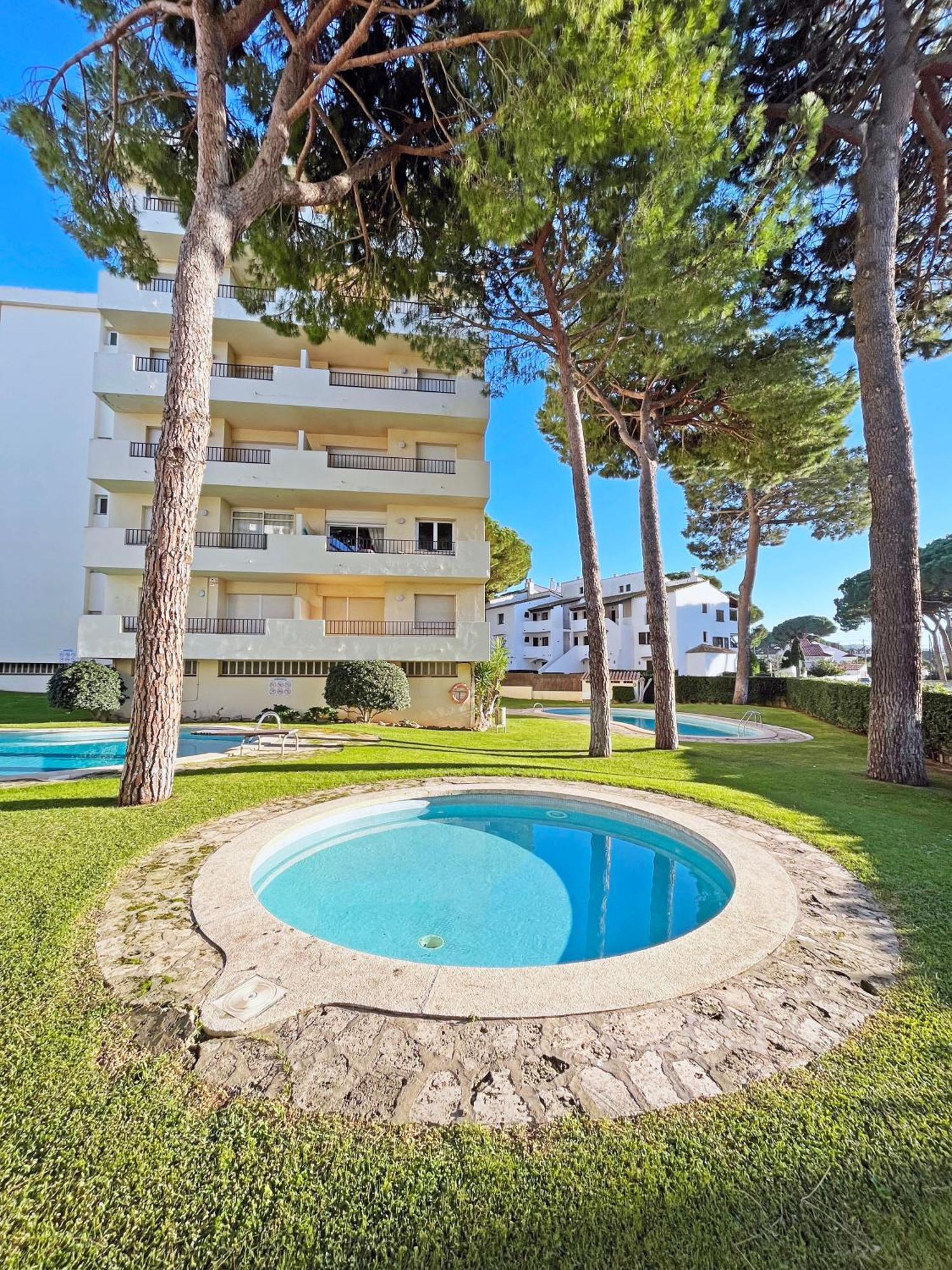 Apartamento En La Escala Con Piscina Y Parking L' Escala Dış mekan fotoğraf